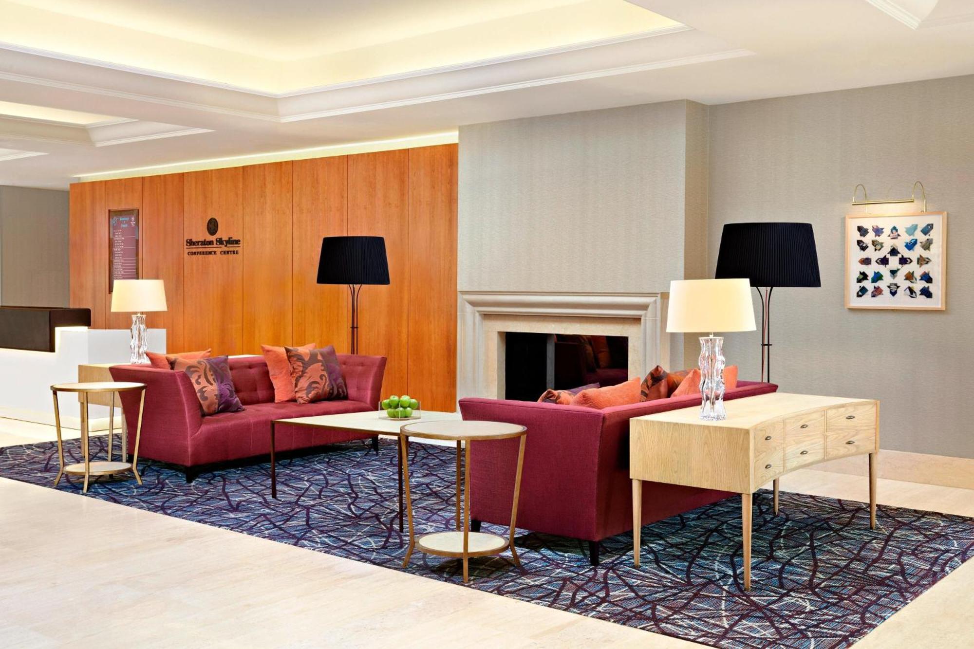 Sheraton Skyline Hotel London Heathrow Hillingdon Exterior photo